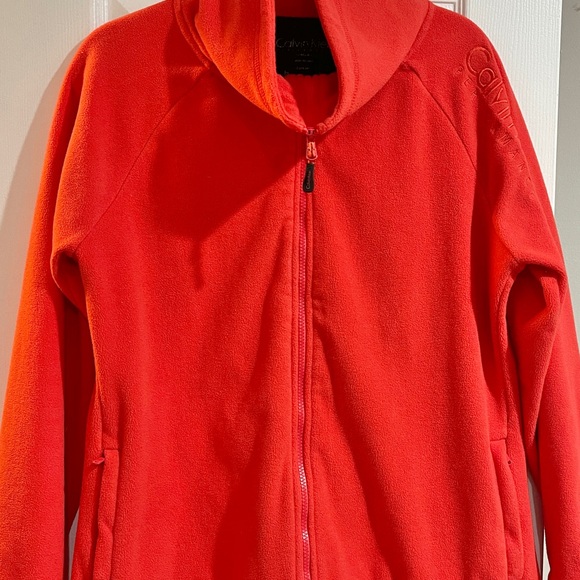 Calvin Klein - Picture 3 of 4